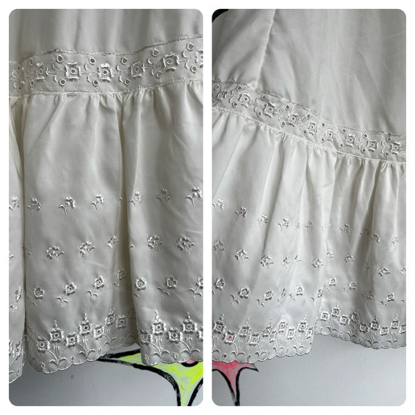 Antique | Crinoline Eyelet double Layer Ruffle Lace Coquette Babydoll Petticoat