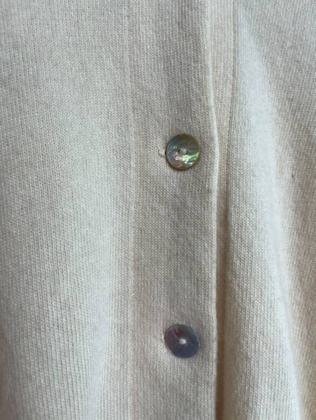 Vintage 1950s Beige Merino Wool & Cashmere Sweater – Cozy Classic Pinup Glam M/L