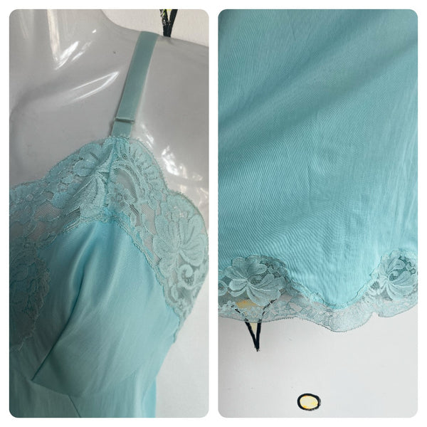 Vintage 1950s 60s | Pale Pastel Blue Lace Fairy Babydoll Lingerie Slip | 36