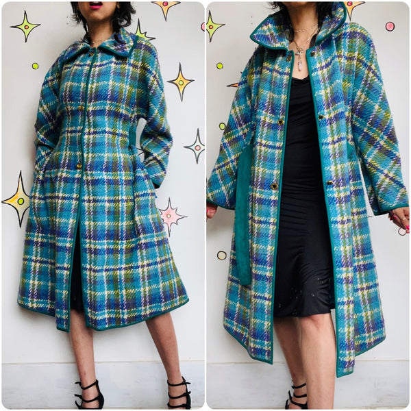 Vintage 1960s | Sills Bonnie Cashin Tartan Boucle Cape Leather Trim