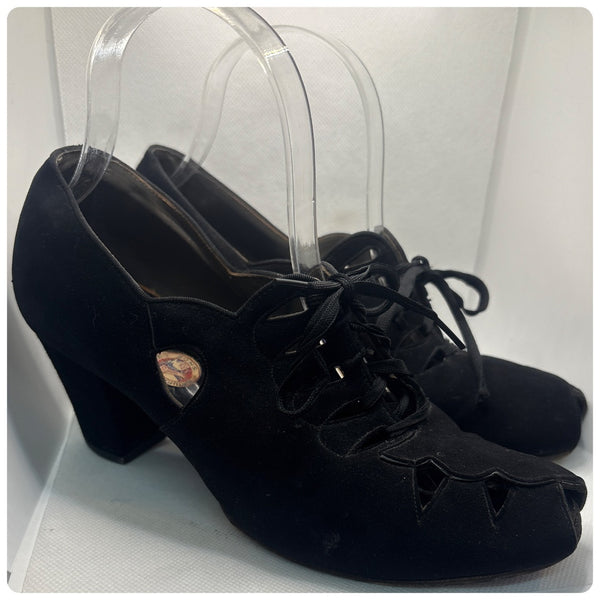 Vintage 1930s 40s Black Suede Peep Toe Lace-Up Cut-Out Heels - Shoes - 6.5 7