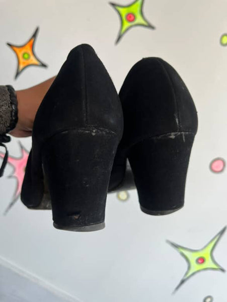 Vintage 1930s 40s Black Suede Peep Toe Lace-Up Cut-Out Heels - Shoes - 6.5 7