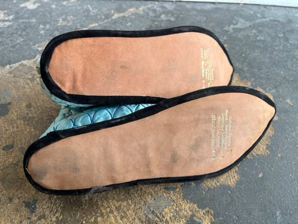 Pastel Blue GEISHA Satin Slippers - 1960s - Made in Japan - Pearls - M 6-7.5