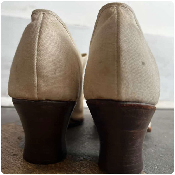 Edwardian Off White Canvas Double Strap Mary Jane Shoes Vintage Pumps 5 / 5.5