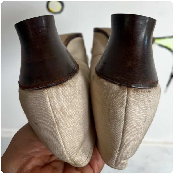 Edwardian Off White Canvas Double Strap Mary Jane Shoes Vintage Pumps 5 / 5.5