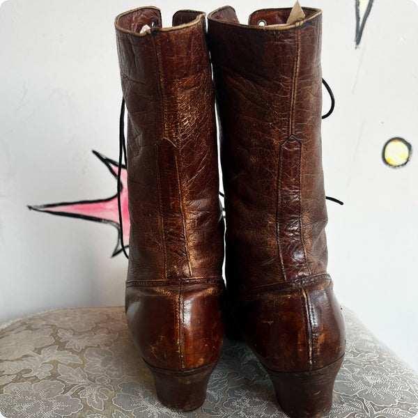 Antique Leather Victorian Boots | Brown Pointy Lace Up Boots | Size 7 - 7.5