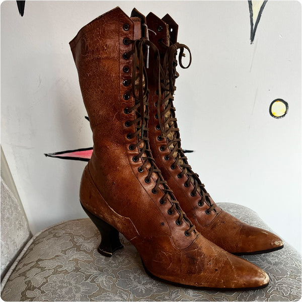 Antique Leather Victorian Boots | Brown Pointy Lace Up Boots | Size 5