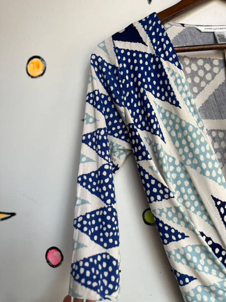 Diane von Furstenberg Ornamentalist Diamonds Print Evrin Silk Wrap Dress Size 2