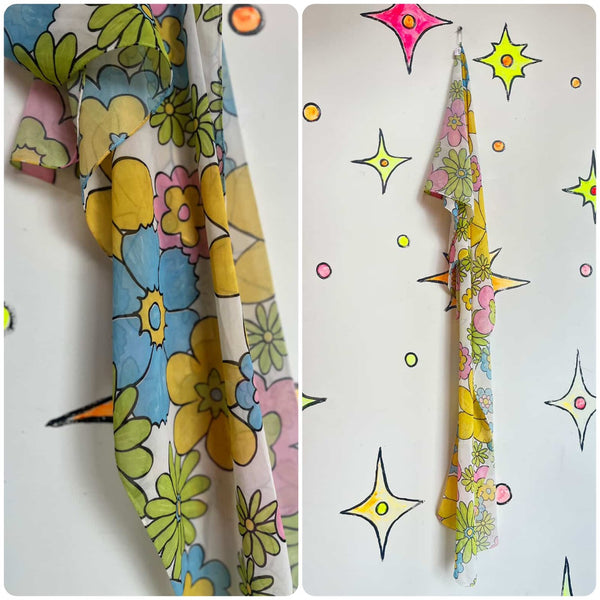 Retro 60s Style Sheer Rainbow Daisy Scarf – Flower Power Groovy Scooby Doo Vibes