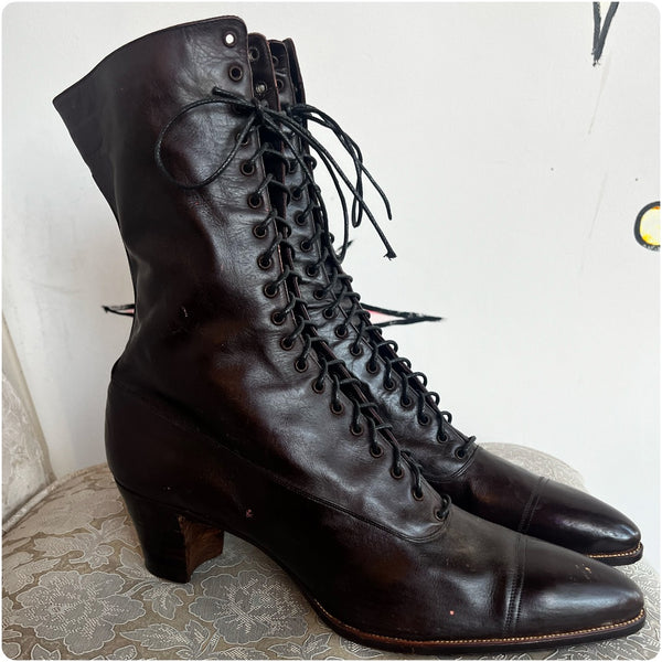Antique Leather Victorian Boots | Shiny Brown Pointy Lace Up Boots | Size 7-7.5