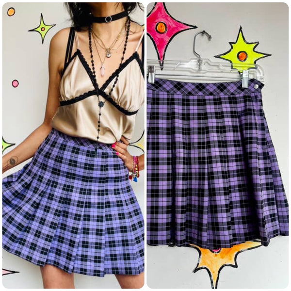 Vintage 90s Y2K | Plaid Tartan Pleated School Girl Mini Skirt | Grunge Emo | 2