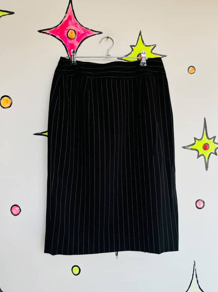 90s Y2K Black w Red Pinstripes Pencil Skirt - Preppy Office Goth Academia - 4