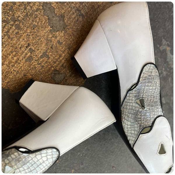 Vintage 80s White and Silver Snakeskin Leather Pumps | Italian Heels | 6.5/7