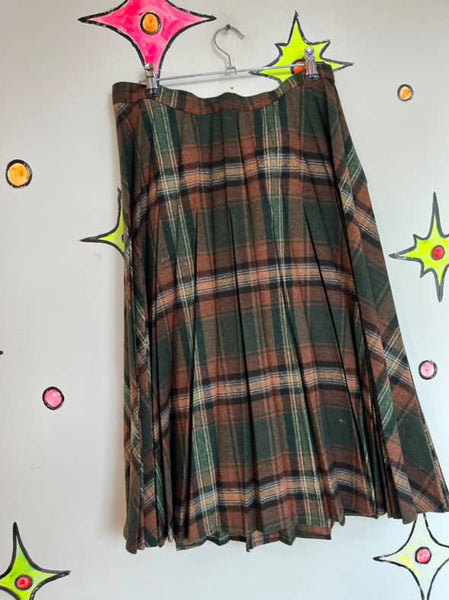 1950s Plaid Pleated Twirl Skirt – Fit & Flare Pin-Up Grunge Schoolgirl Style – M