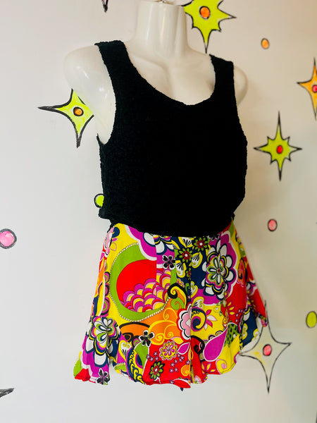 Y2K does 60s Groovy Psychedelic Mod GoGo Rainbow Micro Shorts XS Retro Clubwear