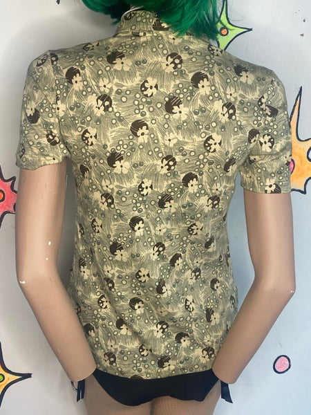 Vintage 70s Retro Groovy Fitted Button-Down Shirt Green Dagger Collar Top - M