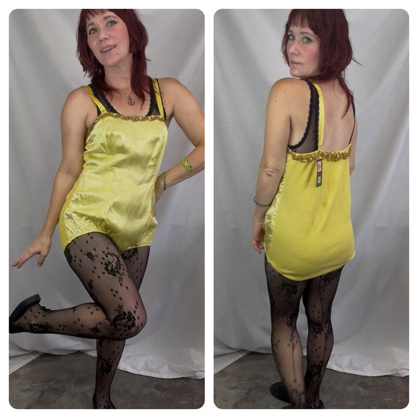 Vintage 2 Pc Clown Circus Dance Showgirl Costume Sequin Leotard + Skirt Cape - S