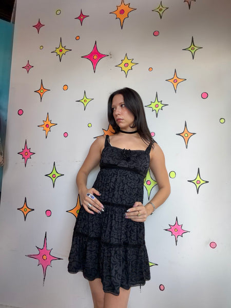 Betsey Johnson Black Velvet Babydoll Dress Whimsy Goth Romantic Grunge Y2K M