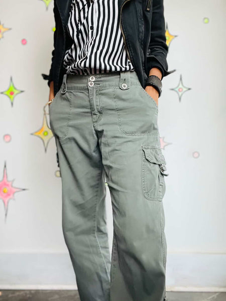 90s/Y2K Super Soft Lee Military Green Cargo Utility Pants – Distressed 9/10 M