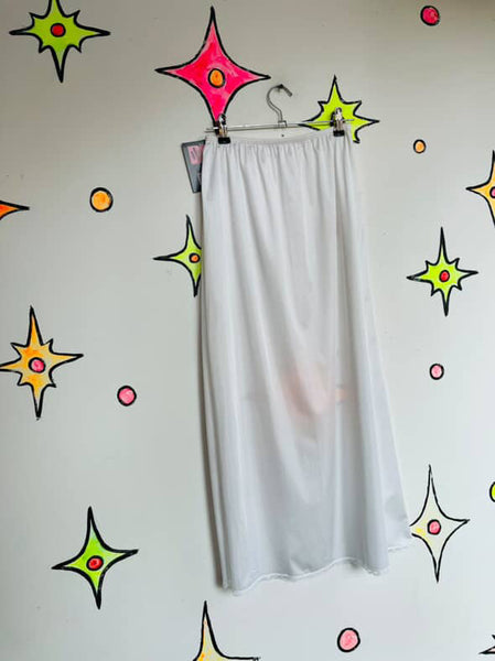 Vintage White Nylon Lace-Trim Half Slip w/ Side Slit Fairy Grunge Babydoll ML