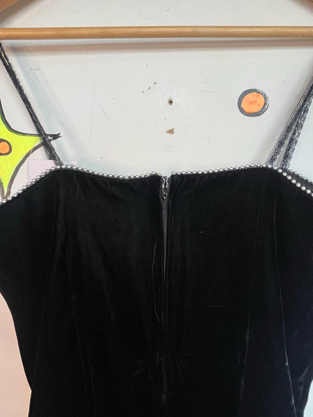 80s Black Velvet Mini Dress Goth Vamp Party Cocktail Faux Pearl Trim Dress M