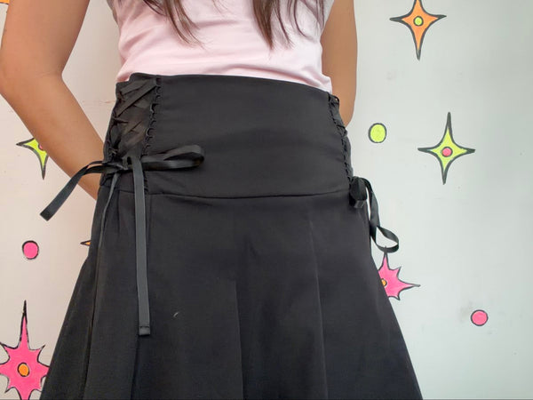 Goth Lace Up Pleated Mini Skirt Hot Topic Style Y2K Punk Grunge Schoolgirl S