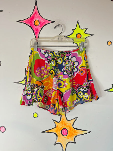 Y2K does 60s Groovy Psychedelic Mod GoGo Rainbow Micro Shorts XS Retro Clubwear