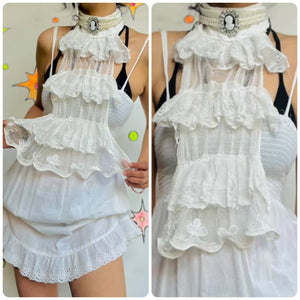 Handmade White Antique Lace Cravat – Steampunk Rococo Pirate Fairy Grunge