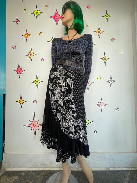 90s Black and White Polka Dot Scarf Print Ruffled Midi Skirt Whimsigoth Goth L