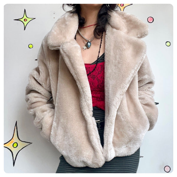 Vintage 90s Y2K | Faux Fur Vegan Plush Glam Pinup Boho Teddybear Coat