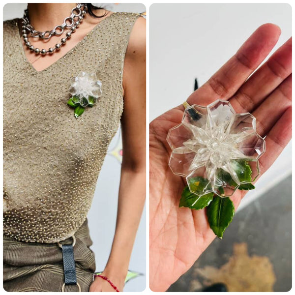 Vintage 60s Clear Lucite & Metal Flower Brooch – Large Pin – Fairy Boho Deco