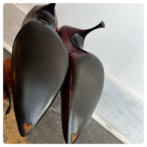 Vintage 1960s Oxblood Burgundy Leather Pumps – Pointed Toe High Heels – Size 7.5