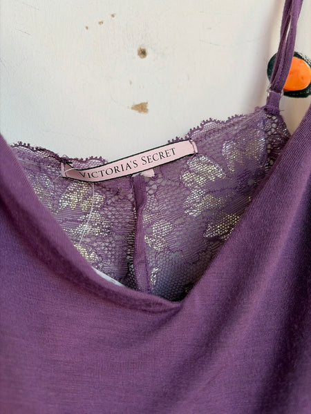Vintage Y2K Victoria’s Secret Soft Purple Lounge Cami w Metallic Silver Lace S