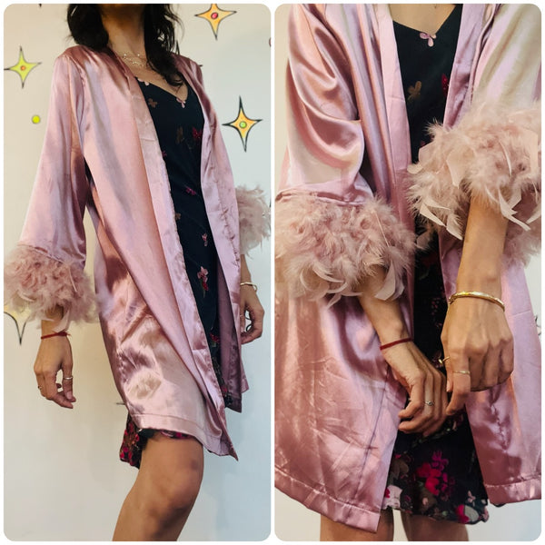 Vintage Pink Satin Feather Trim Boudoir Robe – Old Hollywood Glam Lingerie – M