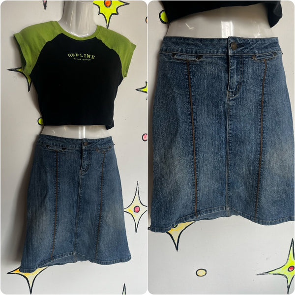 Vintage 90s Y2K | No Boundaries Stretch Low Rise Denim Skirt Grunge Fairy | 10