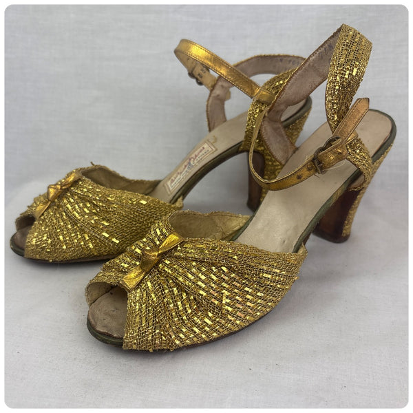 1930s Art Deco Strappy Metallic Gold Lame Woven Peep Toe Heels US Size 7