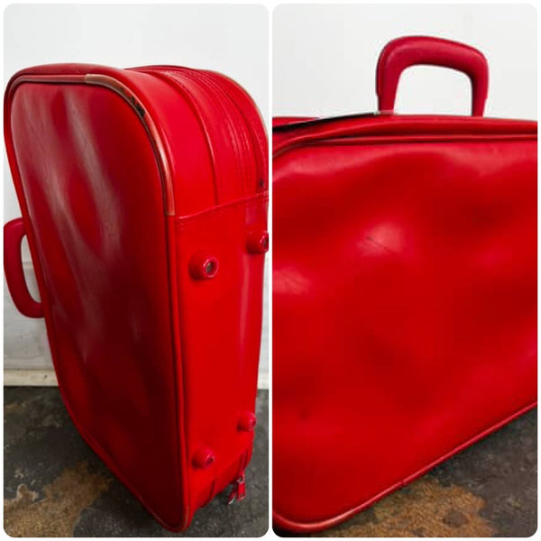 Vintage 1983 80s | Red Carebears Travel Case Suitcase