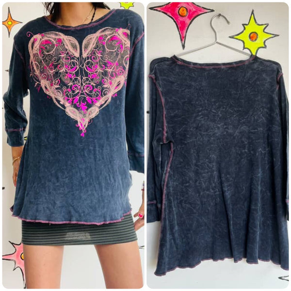 Vintage Y2K Grunge Fairy Indie Sleaze Tattoo Print Heart Goth Top - XL