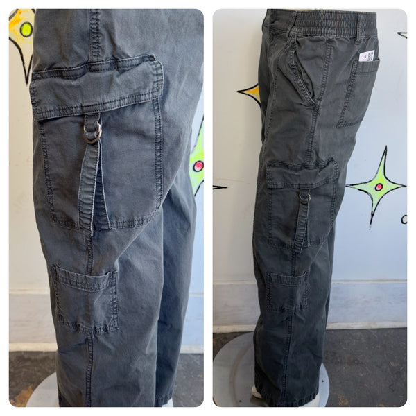 Y2K Gray Cargo Pants Utility Pocket Streetwear Grunge Fairycore Indie Sleaze – S