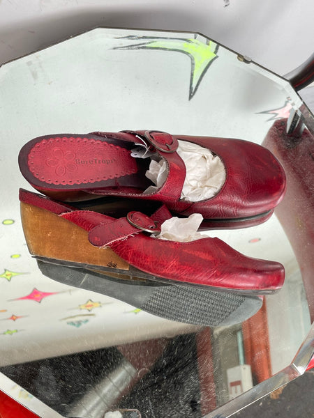 Y2K Red Mary Jane Platforms Fairycore Baretraps Leather Shoes Retro 7 - 7.5