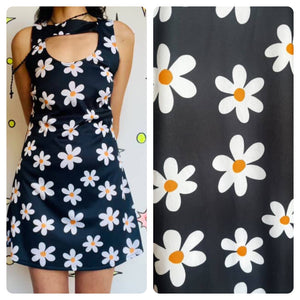 Retro 90s does 60s 70s | MOD GoGo Psychedelic Disco Mini dress | Size Small