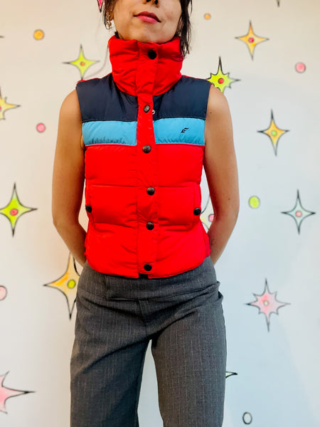 Vintage 70s 80s Retro Cherry Red Striped Puffer Vest - Quilted - Sporty - XS