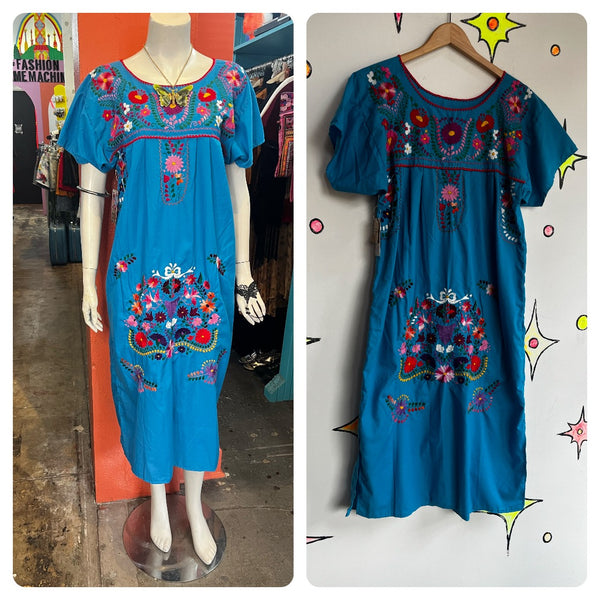 Vintage 60s 70s | Blue Boho Oaxacan Mexican Hand Embroidered Festival Dress