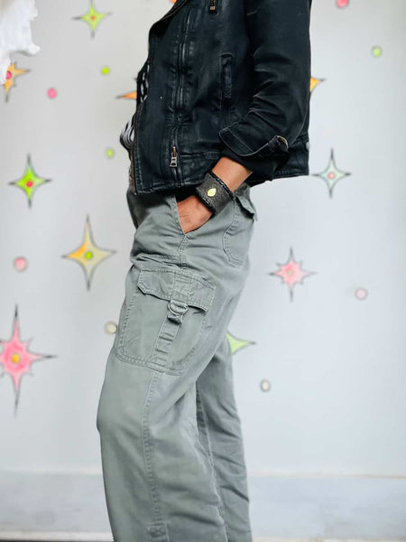 90s/Y2K Super Soft Lee Military Green Cargo Utility Pants – Distressed 9/10 M