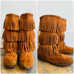Minnetonka Tan Brown Suede Fringe Moccasin Boots Womens | Size 9