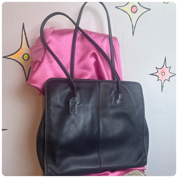 Vintage Large Coach Black Leather Tote – Classic Designer Shoulder Bag – Rare