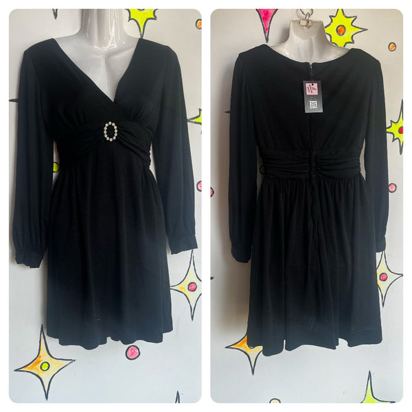 Vintage 60s 70s | Black Groovy MOD Mini Dress | S M