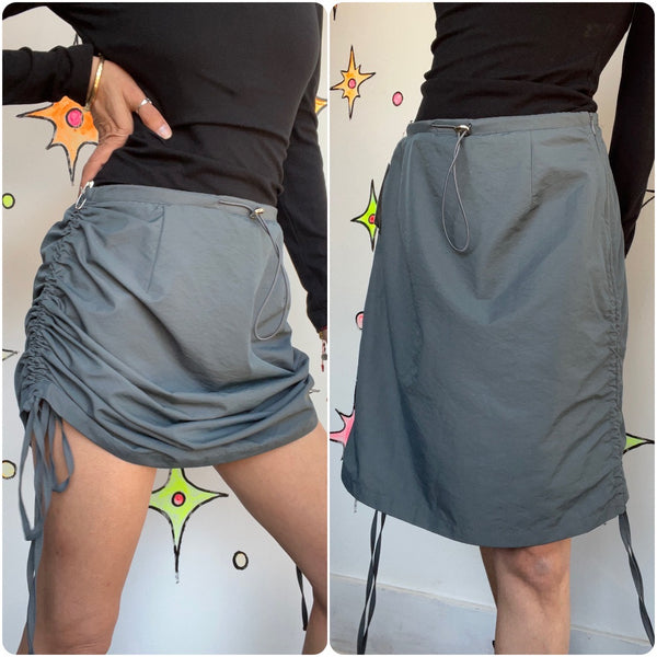 Vintage Y2K | Gray Utility Cargo Drawstring Nylon Mini Skirt Fairy Grunge | S
