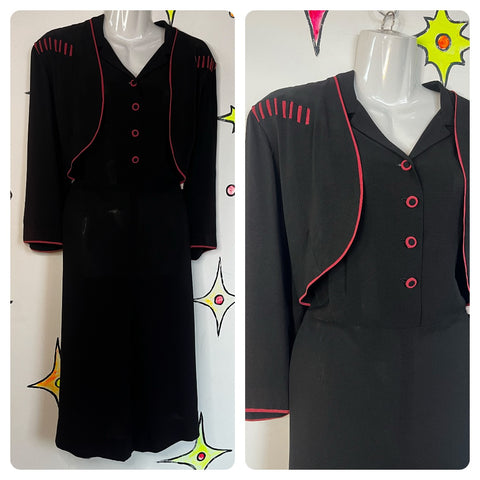 Vintage 1940s | Black Dress with Pink Trim and Buttons | Size L - XL