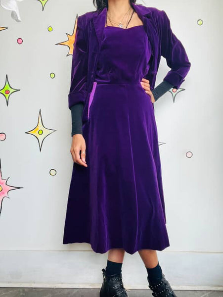 Vintage 1940s–50s Bright Purple Velveteen 3-Piece Suit | Fit & Flare | 28” Waist